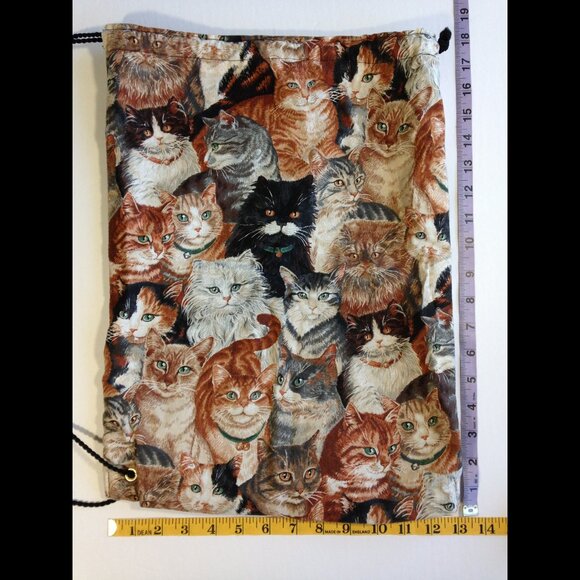 Cute Cats Pattern Drawstring Bag, over the shoulder, kittens tote gift idea - Picture 6 of 6